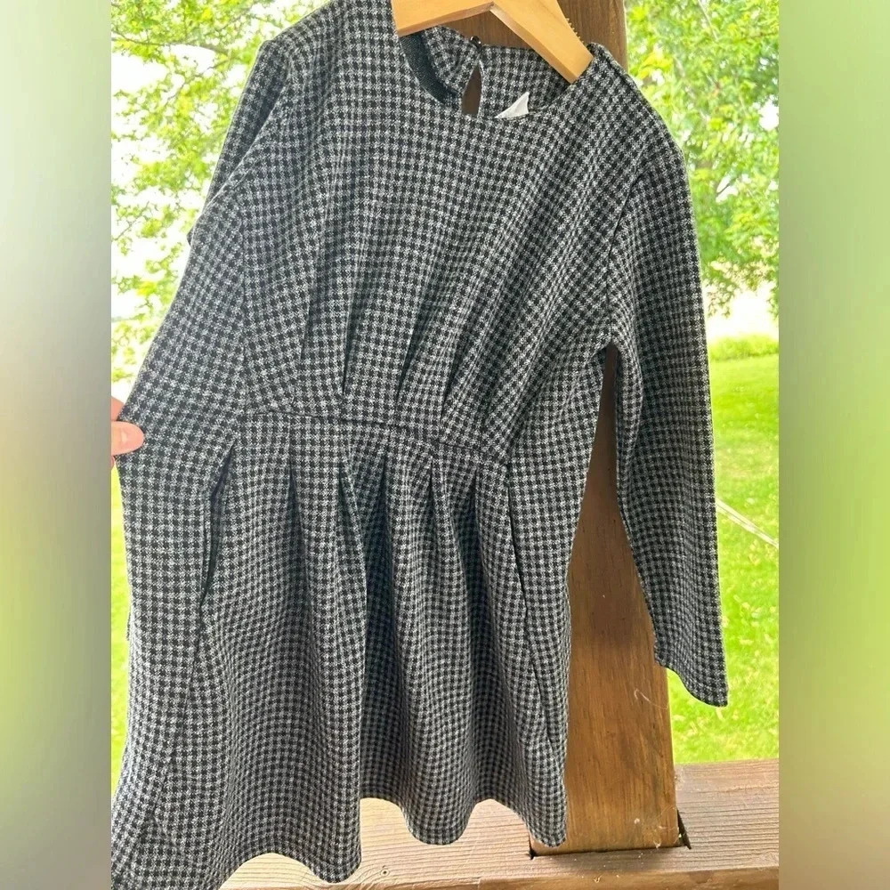 Zara  Girl Plaid Dress Size 6​